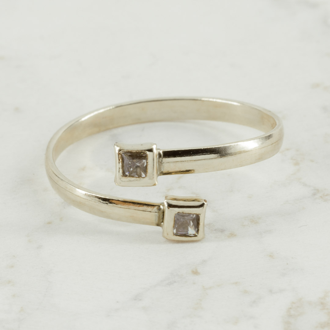ANILLO CRUZADO CRISTAL